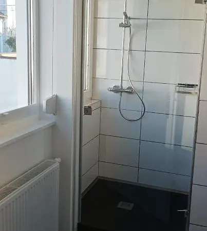 Deluxe H17 Pensionat 3*