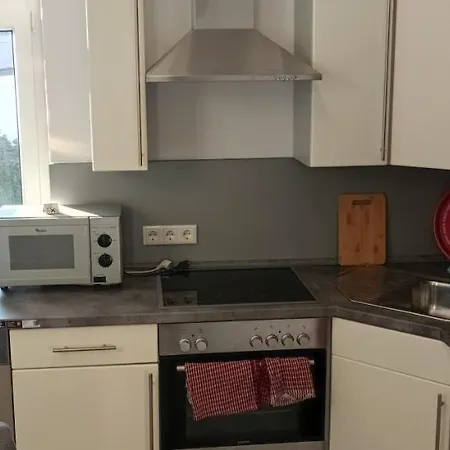 Deluxe H17 Pensionat 3*