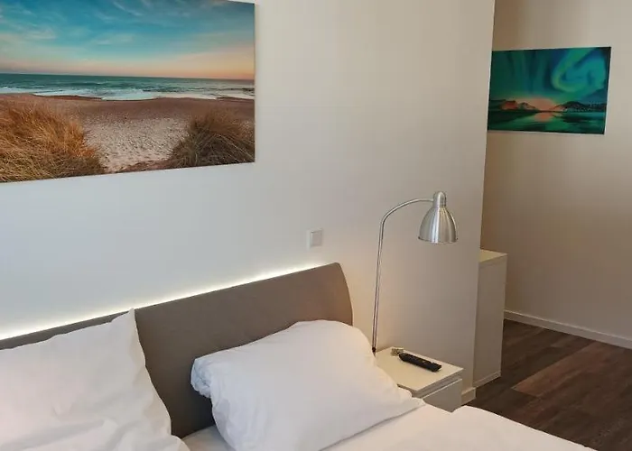 Deluxe H17 3* Detmold