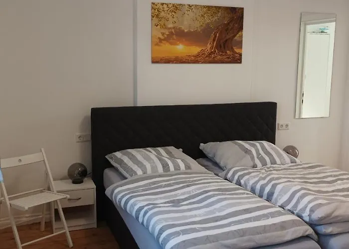 Deluxe H17 Vendégház Detmold